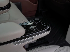 Минивэн BYD XIA 2025 года, 6780000 рублей, Краснодар