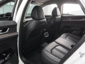 Седан Kia K5 2021 года, 2499000 рублей, Воронеж