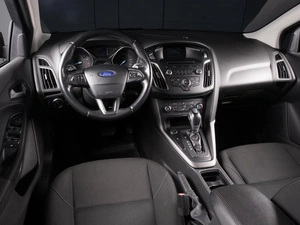 Хетчбэк Ford Focus 2015 года, 1049000 рублей, Минеральные Воды
