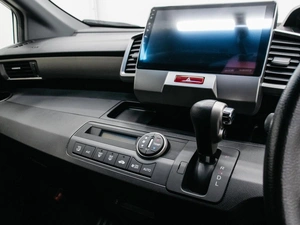 Минивэн Honda Freed 2012 года, 1220000 рублей, Красноярск