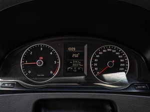 Минивэн Volkswagen Caravelle 2013 года, 2080000 рублей, Краснодар