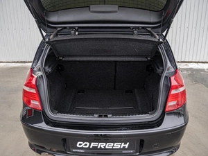 Хетчбэк BMW 1 серия 2011 года, 890000 рублей, Краснодар