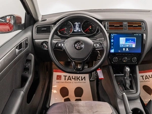 Седан Volkswagen Jetta 2017 года, 1435000 рублей, Красноярск