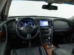 Внедорожник Infiniti QX70 2017 года, 3697055 рублей, Москва
