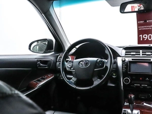 Седан Toyota Camry 2013 года, 1790000 рублей, Красноярск