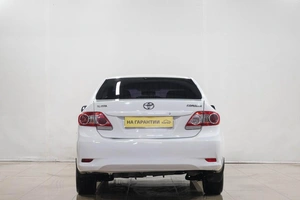 Седан Toyota Corolla 2010 года, 949000 рублей, Новокузнецк