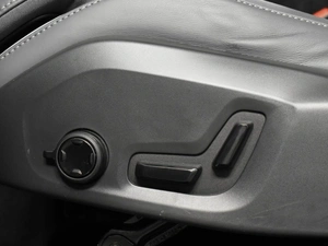 Внедорожник Volvo XC60 2019 года, 4989900 рублей, Казань