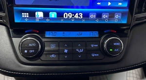 Внедорожник Toyota RAV4 2018 года, 2380000 рублей, Красноярск