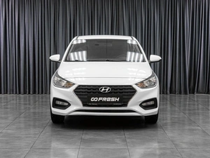 Седан Hyundai Solaris 2017 года, 1069000 рублей, Тюмень