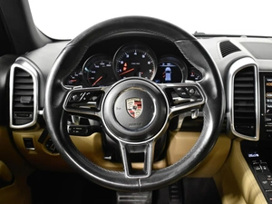Внедорожник Porsche Cayenne 2015 года, 3224900 рублей, Казань