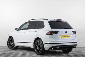 Внедорожник Volkswagen Tiguan 2019 года, 2699000 рублей, Кемерово