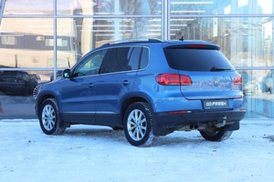 Внедорожник Volkswagen Tiguan 2014 года, 1720000 рублей, Ярославль