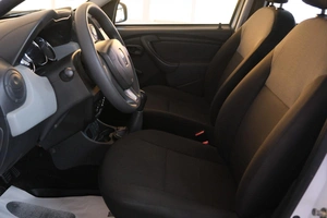 Внедорожник Renault Duster 2018 года, 989000 рублей, Омск