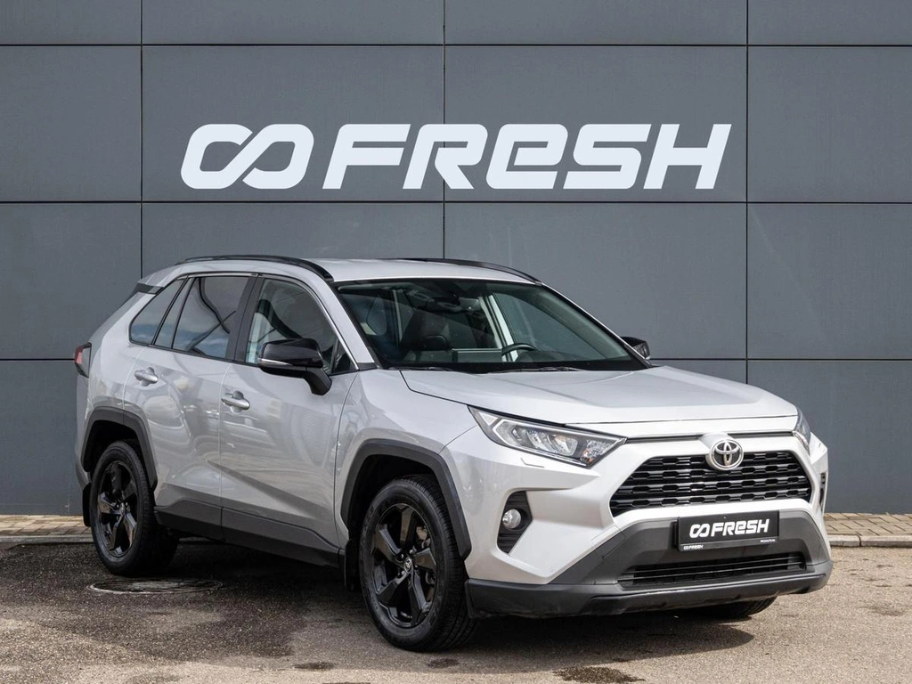 Внедорожник Toyota RAV4 2021 года, 3300000 рублей, Краснодар