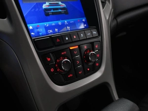 Хетчбэк Opel Astra 2010 года, 800055 рублей, Москва