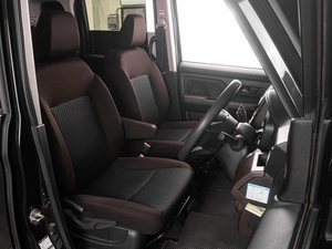 Минивэн Toyota Roomy 2021 года, 1249000 рублей, Тюмень