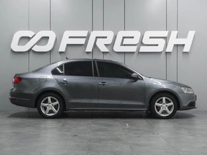 Седан Volkswagen Jetta 2011 года, 899000 рублей, Воронеж