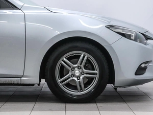 Седан Mazda Axela 2016 года, 1250000 рублей, Красноярск