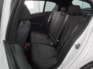 Хетчбэк BMW 1 серия 2017 года, 1811000 рублей, Воронеж