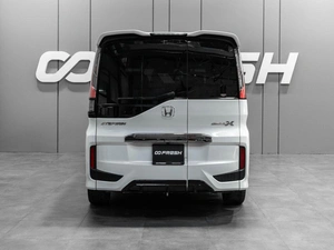 Минивэн Honda Stepwgn 2017 года, 2299000 рублей, Тюмень