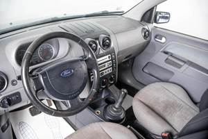Хетчбэк Ford Fusion 2005 года, 399000 рублей, Пермь