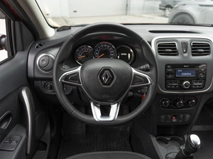 Хетчбэк Renault Sandero 2021 года, 1299000 рублей, Саратов