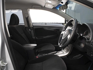 Универсал Toyota Corolla Fielder 2009 года, 850000 рублей, Омск