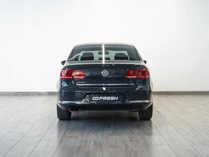 Седан Volkswagen Passat 2012 года, 1099000 рублей, Саратов