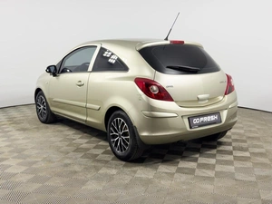 Хетчбэк Opel Corsa 2007 года, 343200 рублей, Казань