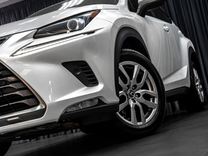 Внедорожник Lexus NX 2017 года, 2899000 рублей, Тюмень