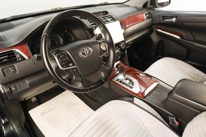 Седан Toyota Camry 2012 года, 1339000 рублей, Челябинск