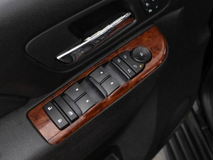 Внедорожник Chevrolet Tahoe 2011 года, 1796444 рублей, Москва