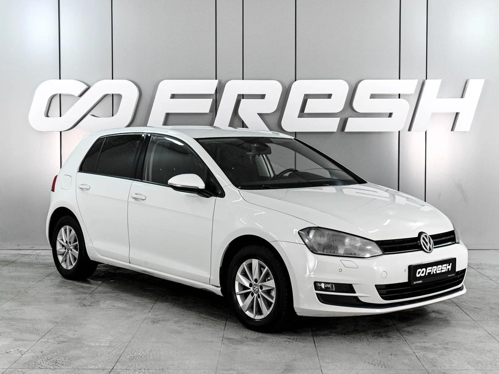Хетчбэк Volkswagen Golf 2014 года, 1299000 рублей, Аксай