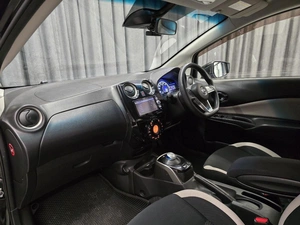 Хетчбэк Nissan Note 2016 года, 980000 рублей, Красноярск
