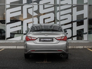 Седан Hyundai Sonata 2010 года, 995000 рублей, Краснодар