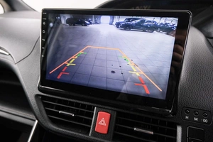 Минивэн Toyota Esquire 2016 года, 2439000 рублей, Красноярск