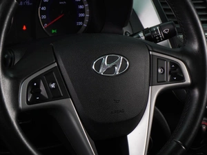 Седан Hyundai Solaris 2016 года, 1244000 рублей, Воронеж