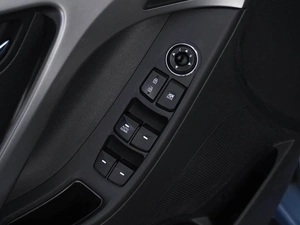 Седан Hyundai Elantra 2012 года, 868999 рублей, Москва