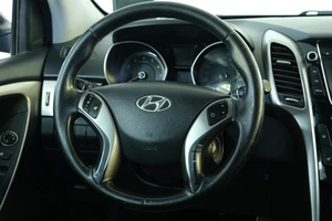 Хетчбэк Hyundai i30 2012 года, 949000 рублей, Омск
