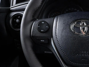 Седан Toyota Corolla 2017 года, 1620000 рублей, Волгоград