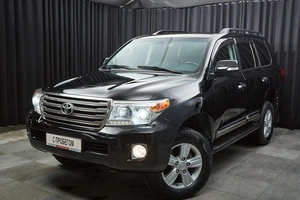 Внедорожник Toyota Land Cruiser 2012 года, 3697000 рублей, Красноярск