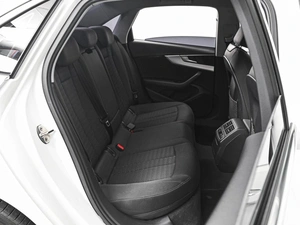 Седан Audi A4 2015 года, 1967111 рублей, Ставрополь
