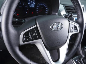 Седан Hyundai Solaris 2014 года, 990000 рублей, Ростов-на-Дону