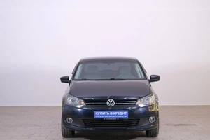 Седан Volkswagen Polo 2011 года, 829000 рублей, Омск