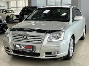 Седан Toyota Avensis 2004 года, 787000 рублей, Солонцы