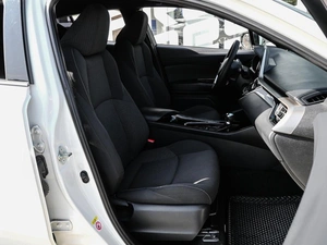 Внедорожник Toyota C-HR 2018 года, 2399000 рублей, Волгоград