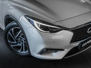 Хетчбэк Infiniti Q30 2017 года, 3200000 рублей, Тюмень