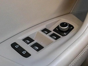 Внедорожник Volkswagen Touareg 2019 года, 5450000 рублей, Краснодар