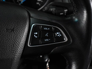 Седан Ford Focus 2018 года, 934000 рублей, Воронеж