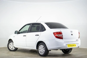 Седан ВАЗ (LADA) Granta 2013 года, 489000 рублей, Оренбург